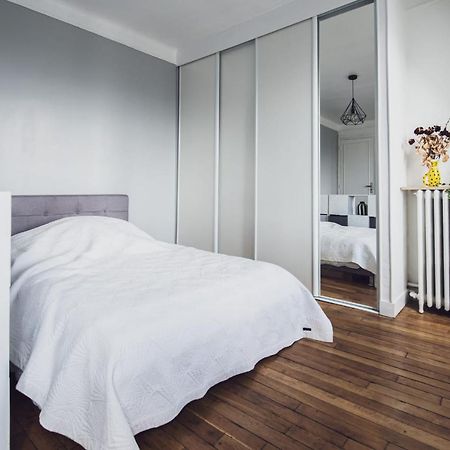 Apartament Superb Bright Studio Next To The Seine Paryż Zewnętrze zdjęcie